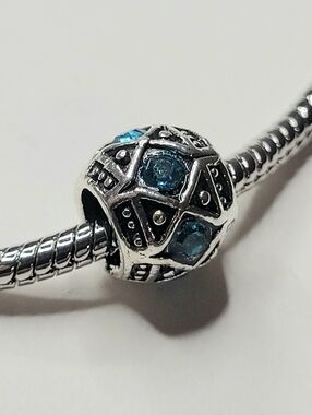 New! For Pandora And Troll Charm Bracelets - Silver & Blue Crystal Barrel Charm